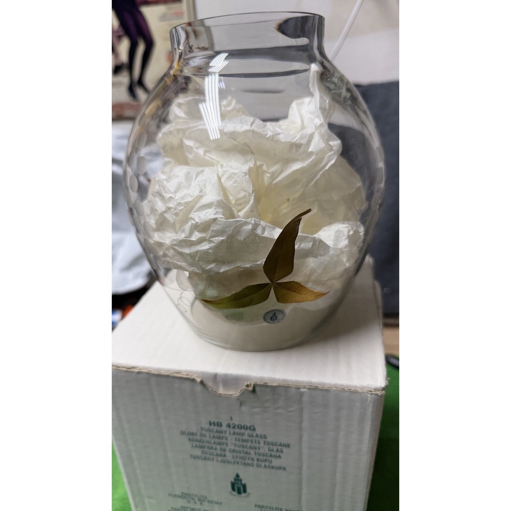 PartyLite Tuscany Lamp Glass HB4200G Hurricane Shade Globe‎ - Picture 3 of 12